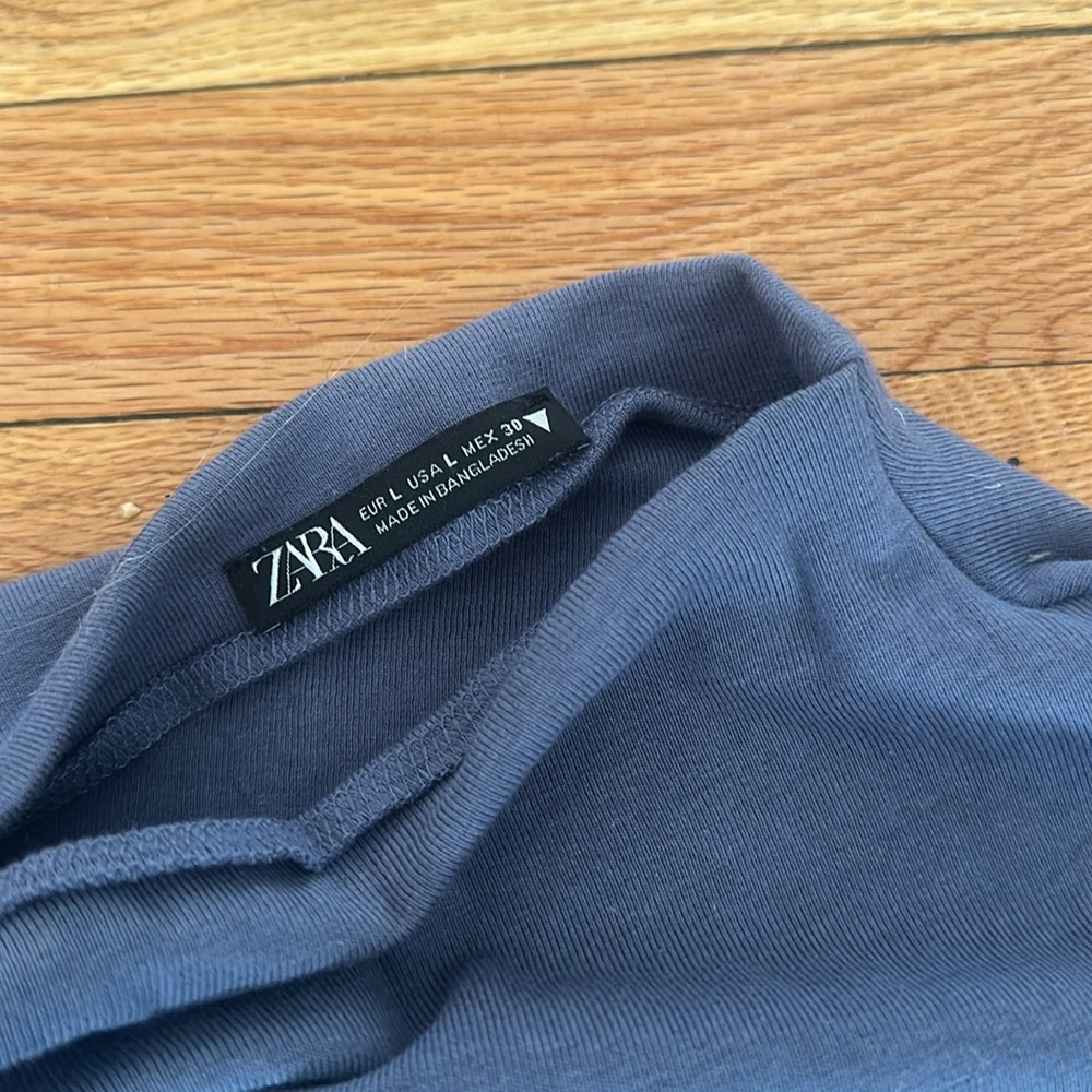 Zara mock neck blue sleeveless top - Picture 6 of 8